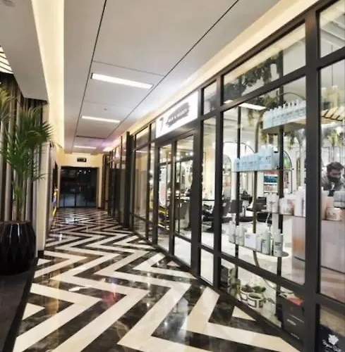 Luxury In The 40 Floor Apartment *