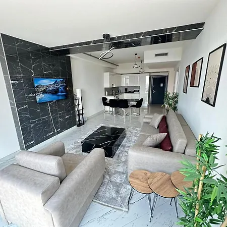 Luxury In The 40 Floor Apartment