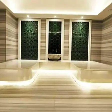 Luxury In The 40 Floor