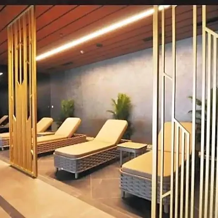 Luxury In The 40 Floor Appartamento